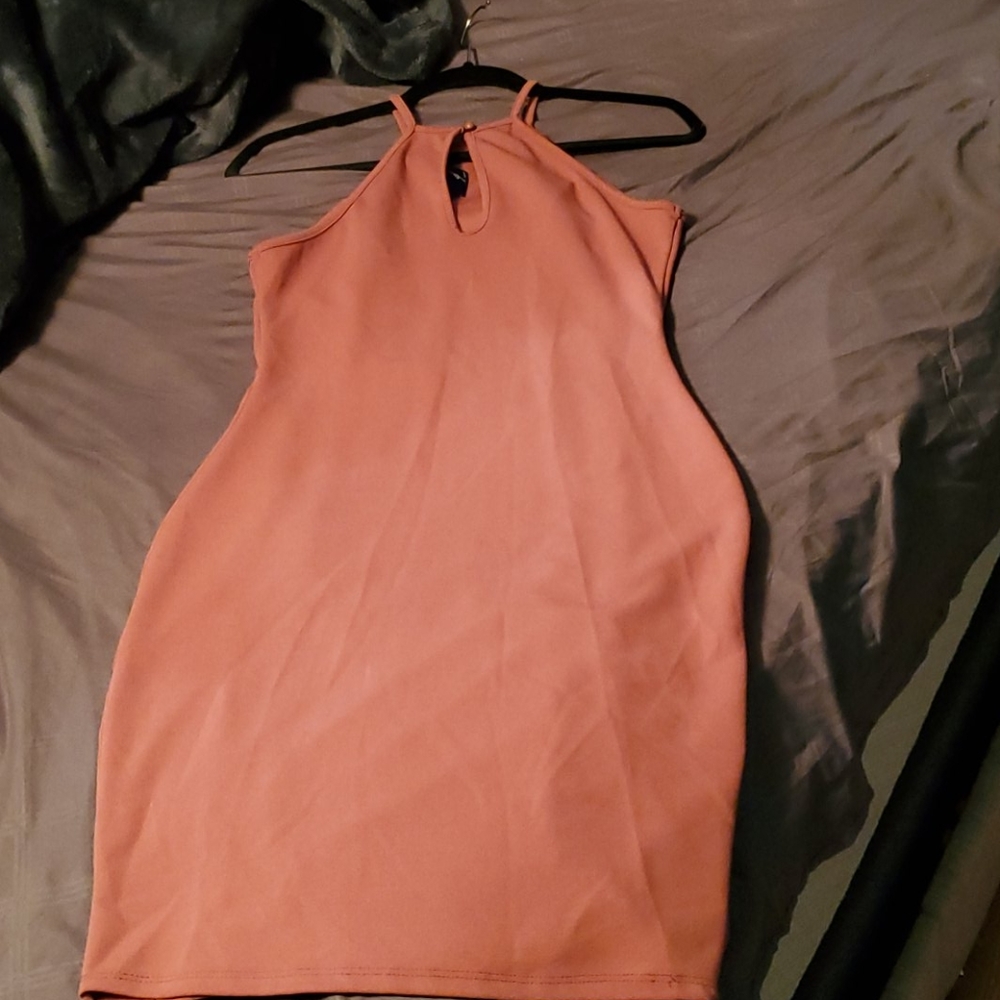 Dress - Picture 2 of 2
